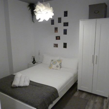 Apartament Intimo Y Acogedor "Algunos" Con Banera Hidromasaje Walencja Zewnętrze zdjęcie